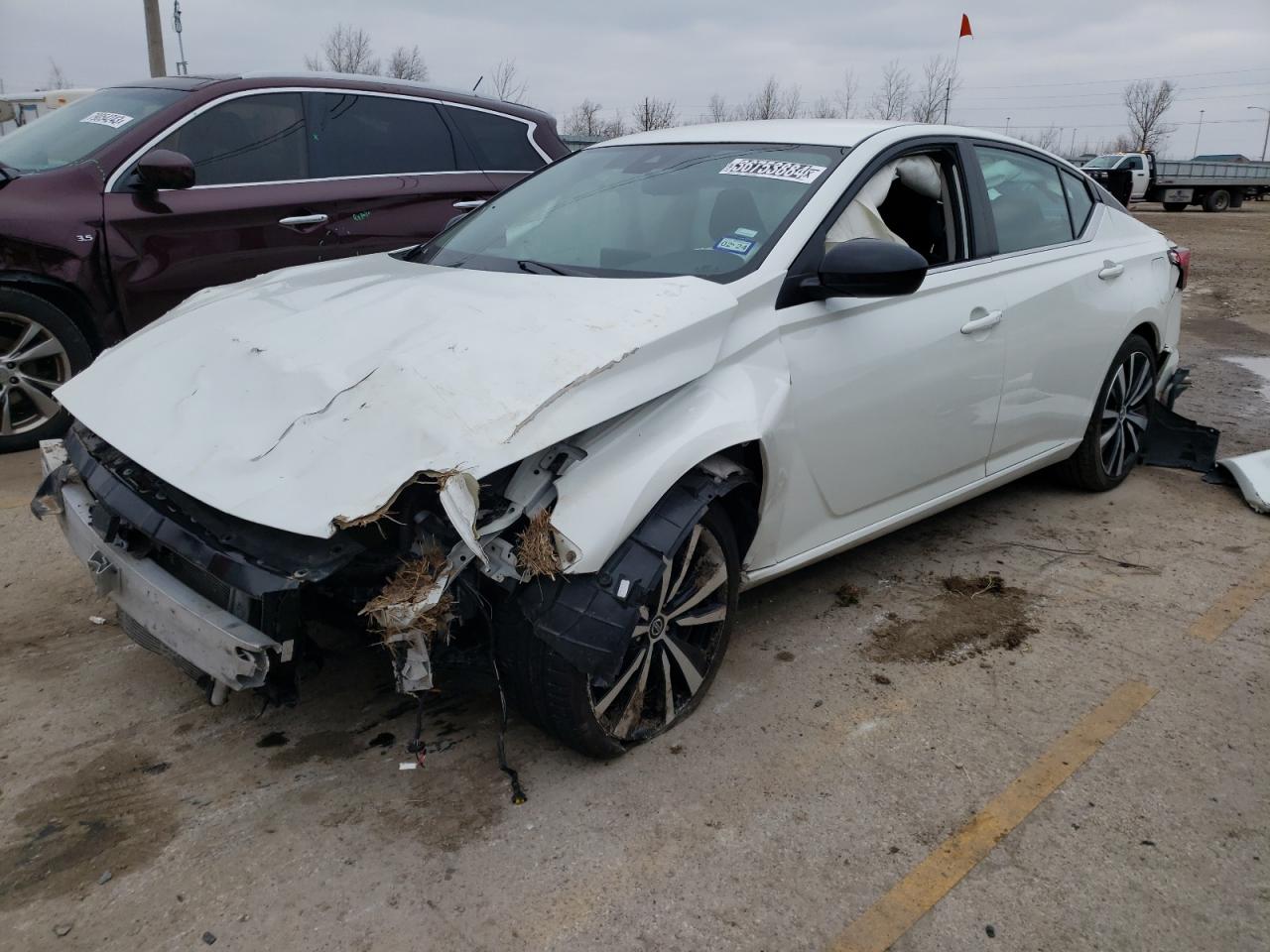 Image 1 of 2022 NISSAN ALTIMA SR 2022 with VIN 1N4BL4CV8NN351592