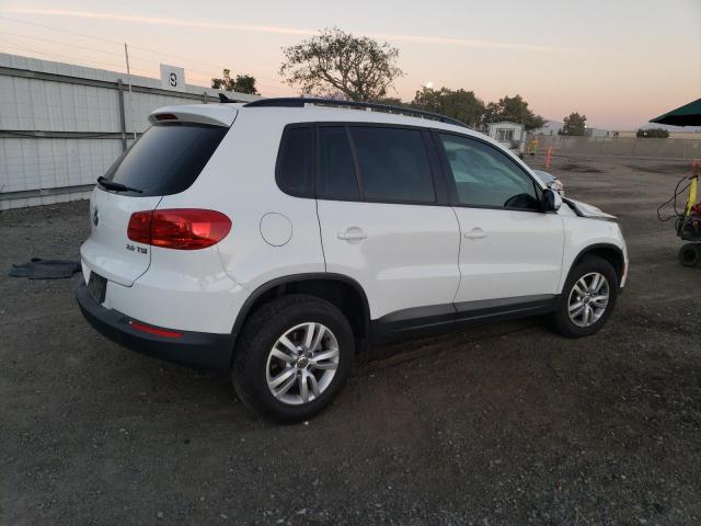 Image 3 of 2015 VOLKSWAGEN TIGUAN S 2015 with VIN WVGAV7AX4FW608373