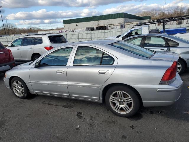 Image 2 of 2006 VOLVO S60 2.5T 2006 with VIN YV1RS592762553108