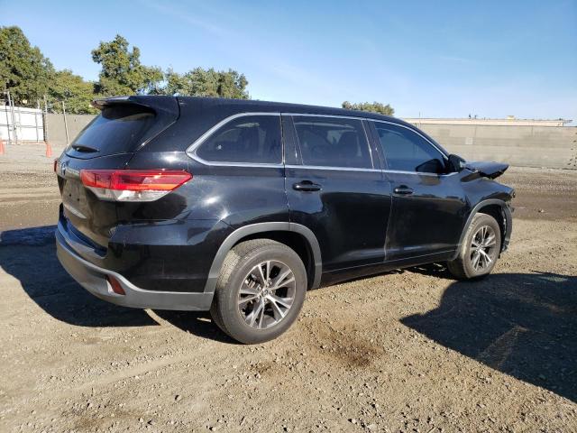 Image 3 of 2018 TOYOTA HIGHLANDER LE 2018 with VIN 5TDZARFH1JS037725