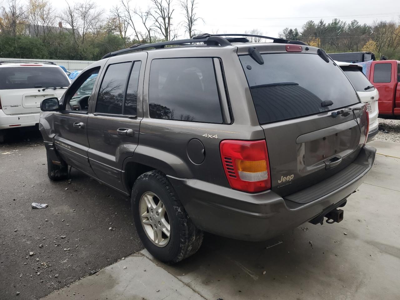 Image 2 of 2000 JEEP GRAND CHEROKEE LIMITED 2000 with VIN 1J4GW58N9YC342996