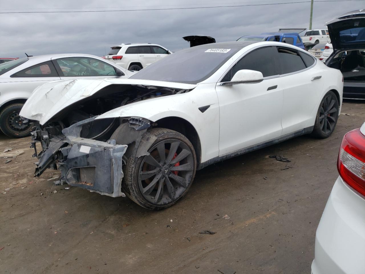 Изображение Tesla Model S 2014