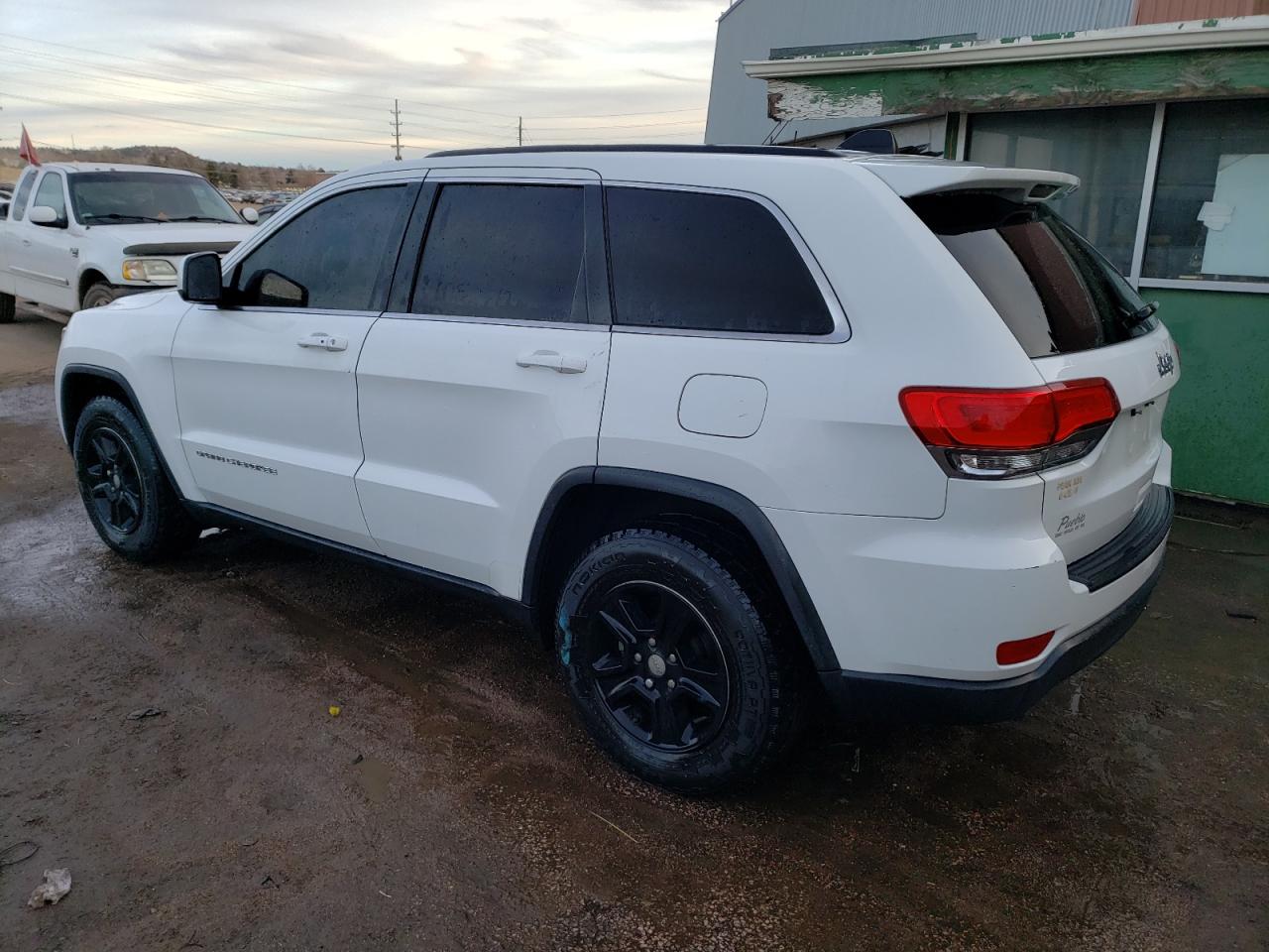 Image 2 of 2014 JEEP GRAND CHEROKEE LAREDO 2014 with VIN 1C4RJEAG0EC248610