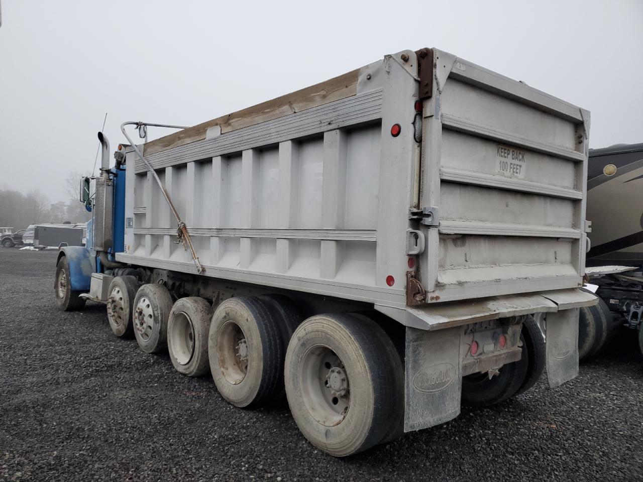 Image 3 of 2001 PETERBILT 378  2001 with VIN 1NPFL00X71N554048