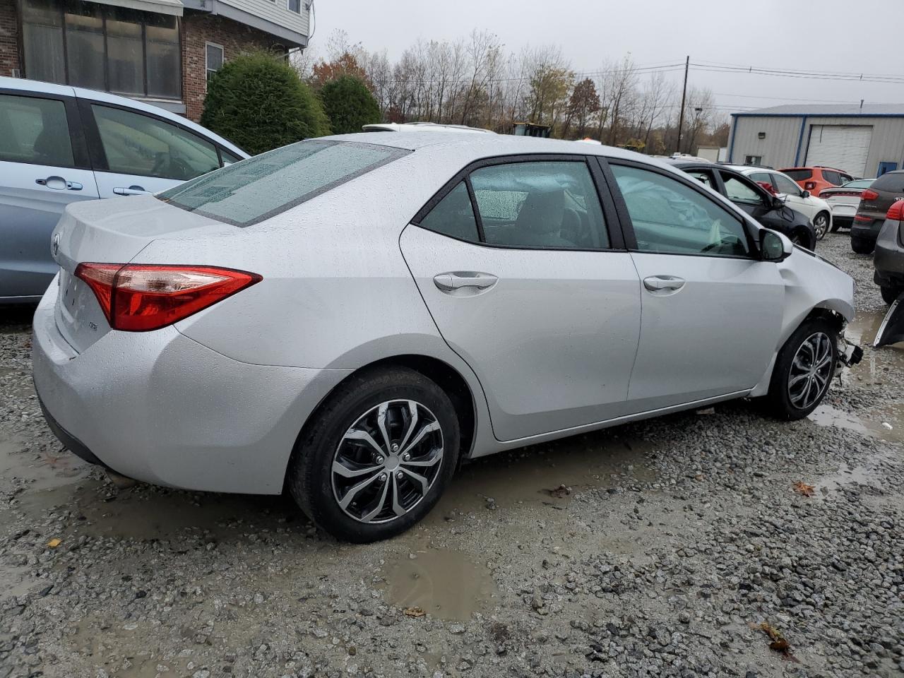 Image 3 of 2017 TOYOTA COROLLA L 2017 with VIN 2T1BURHE6HC840075