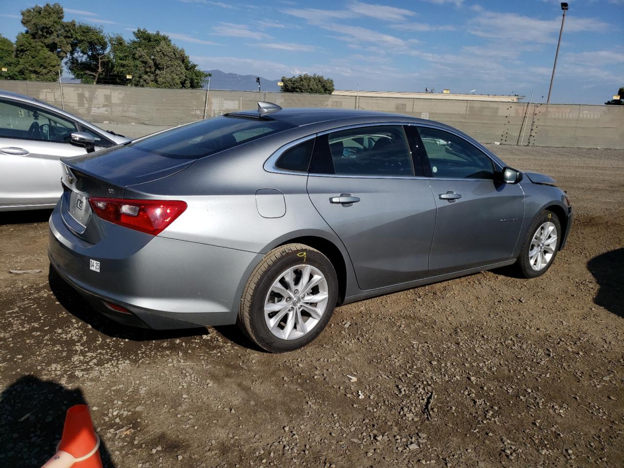 Image 3 of 2023 CHEVROLET MALIBU LT 2023 with VIN 1G1ZD5ST5PF175246