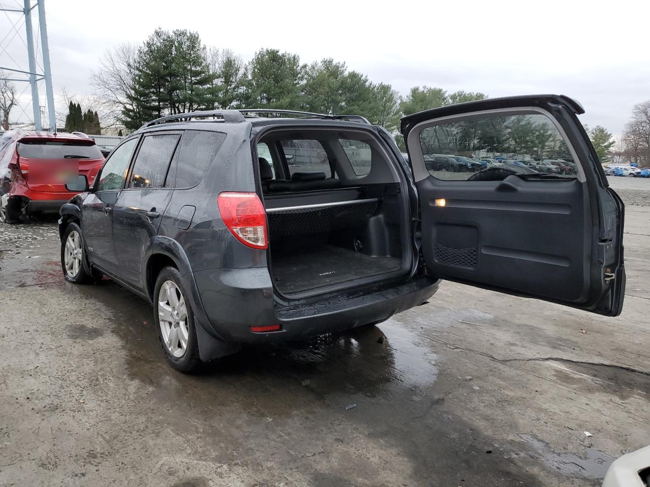Obraz 2 z 2007 TOYOTA RAV4 SPORT 2007 z VIN JTMBD32V376033573