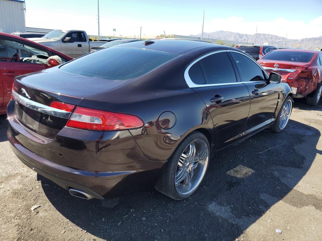 Obraz 3 z Jaguar Xf Premium 2011 z VIN SAJWA0GB7BLR84586
