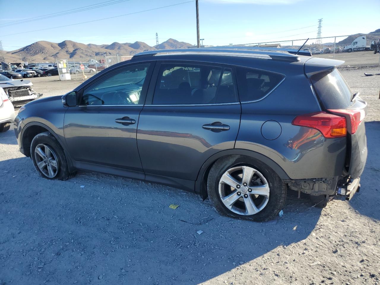 Obraz 2 z 2013 TOYOTA RAV4 XLE 2013 z VIN 2T3RFREV8DW089509