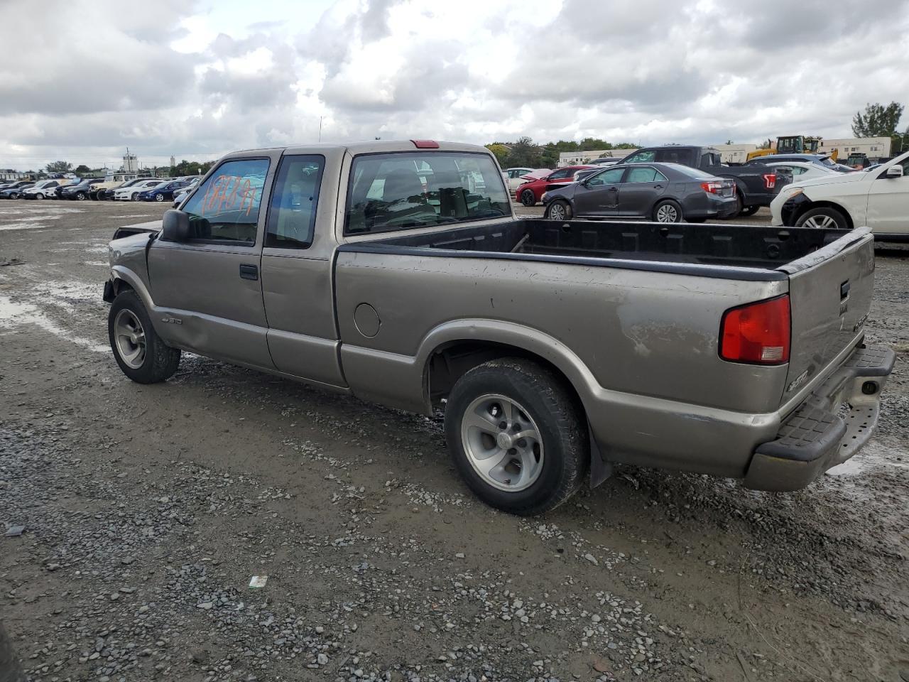 Obraz 2 z 2001 CHEVROLET S TRUCK S10 2001 z VIN 1GCCS19W918114859