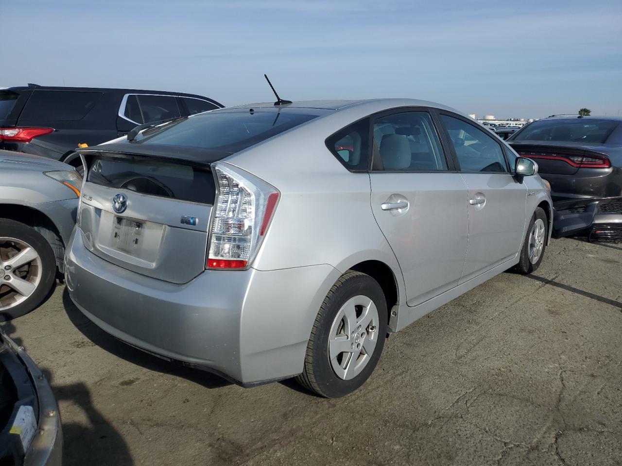Obraz 3 z 2011 TOYOTA PRIUS  2011 z VIN JTDKN3DU8B0249061