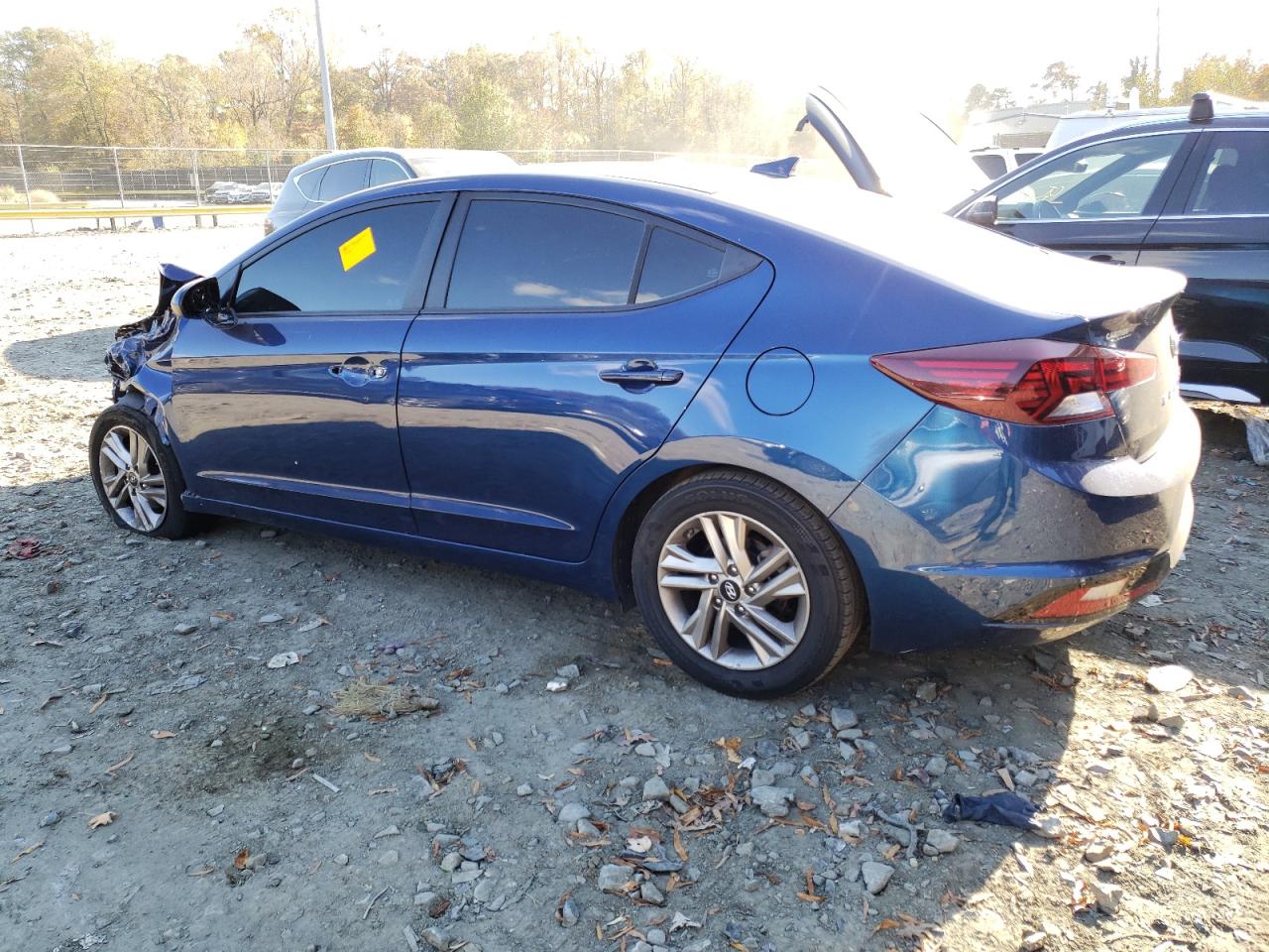 Изображение 2 2019 HYUNDAI ELANTRA SEL 2019 с VIN 5NPD84LF8KH482983