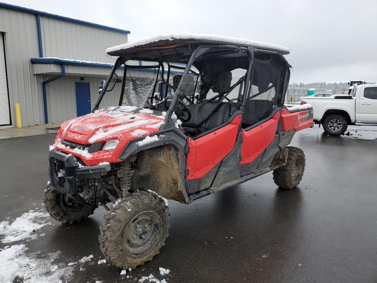 Image 2 of 2023 HONDA SXS1000 M6D 2023 with VIN 1HFVE0814P4001908