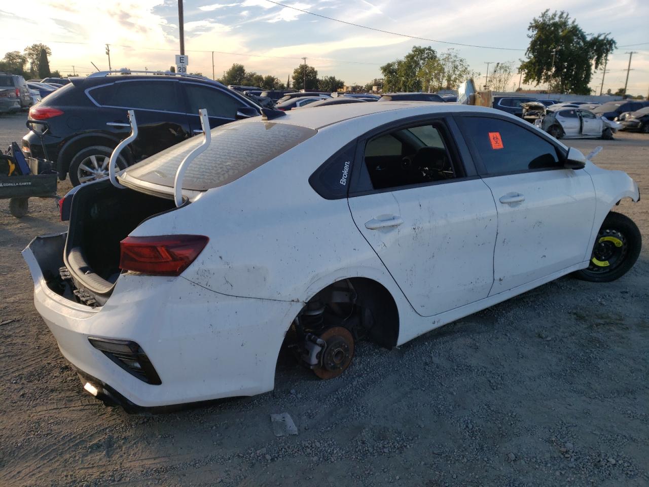 Изображение 3 2019 KIA FORTE GT LINE 2019 с VIN 3KPF34AD2KE034008