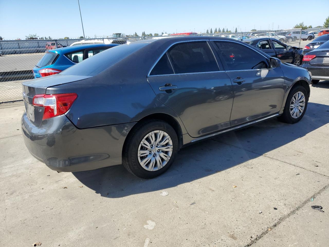 Obraz 3 z 2012 TOYOTA CAMRY BASE 2012 z VIN 4T1BF1FK3CU040541