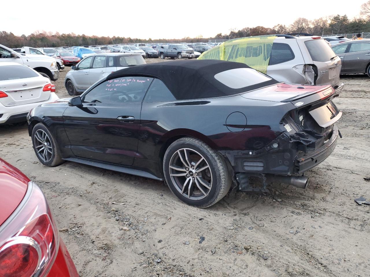 Obraz 2 z 2017 FORD MUSTANG  2017 z VIN 1FATP8UH4H5220219