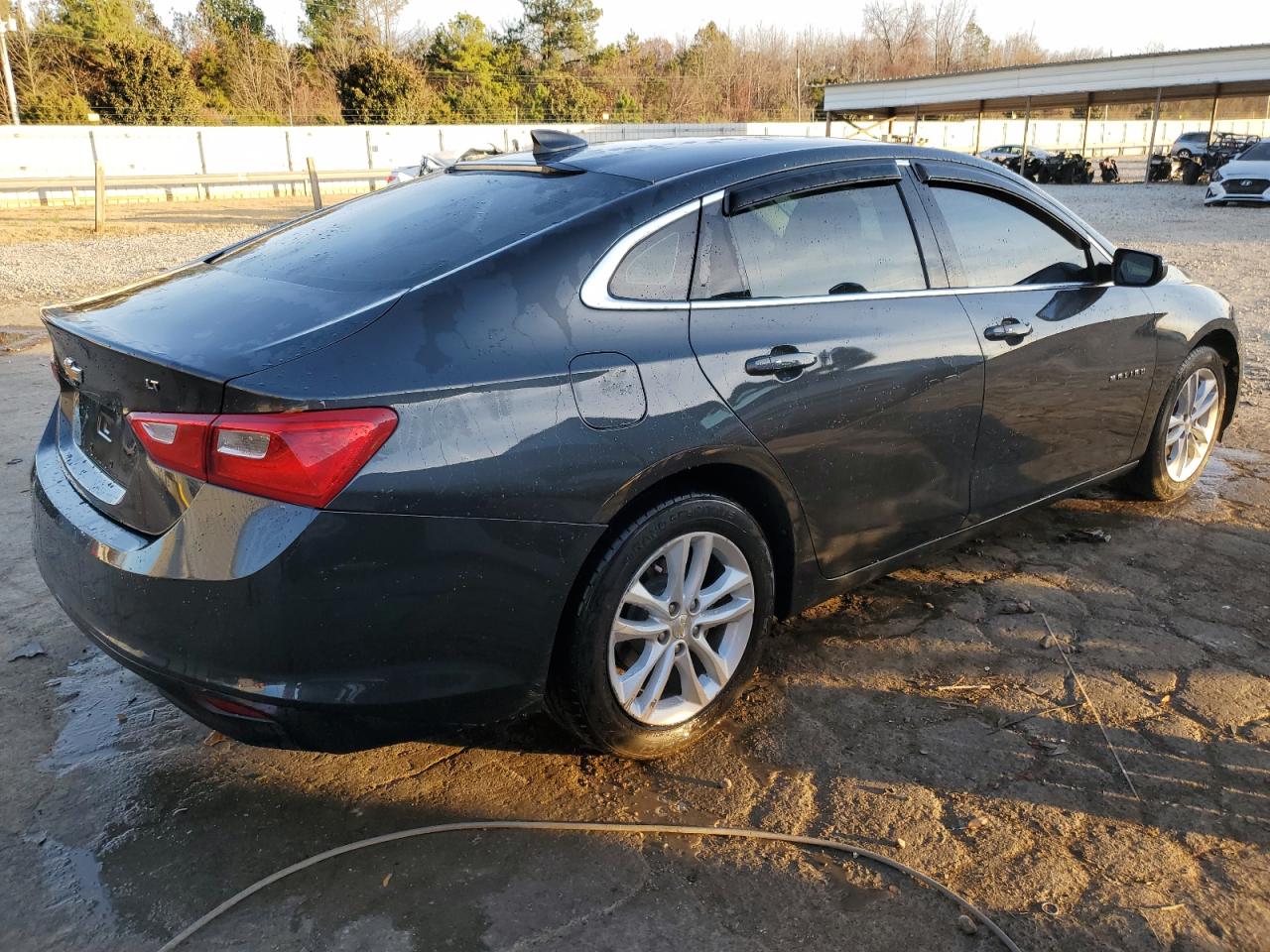 Obraz 3 z 2018 CHEVROLET MALIBU LT 2018 z VIN 1G1ZD5ST7JF192184