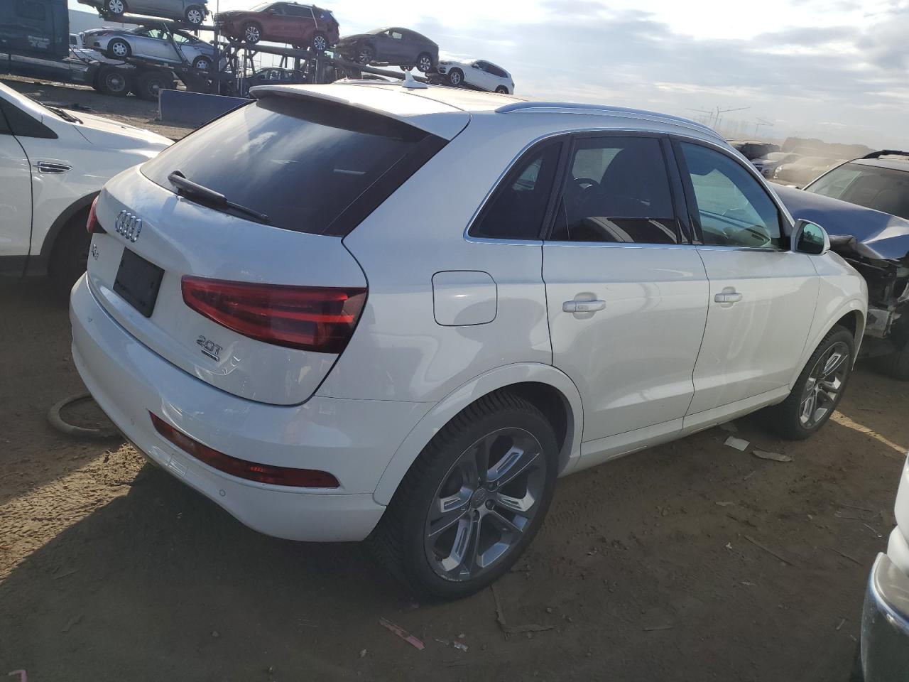 Image 3 of 2015 AUDI Q3 PRESTIGE 2015 with VIN WA1GFCFS9FR009964