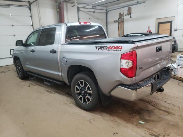 Image 2 of 2018 TOYOTA TUNDRA CREWMAX SR5 2018 with VIN 5TFDW5F13JX688274