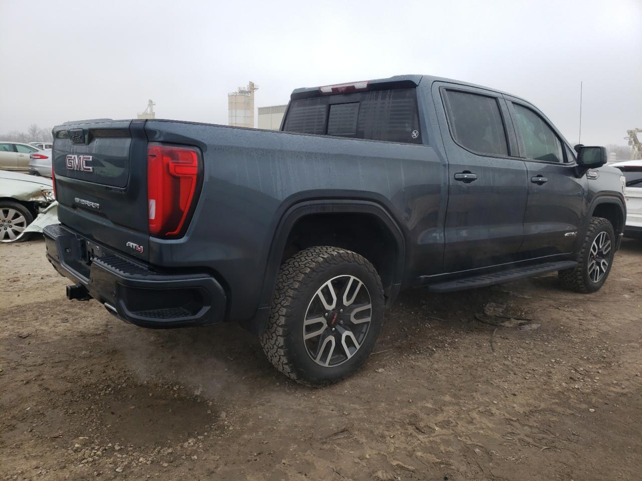 Image 3 of 2021 GMC SIERRA K1500 AT4 2021 with VIN 3GTP9EEL9MG174042