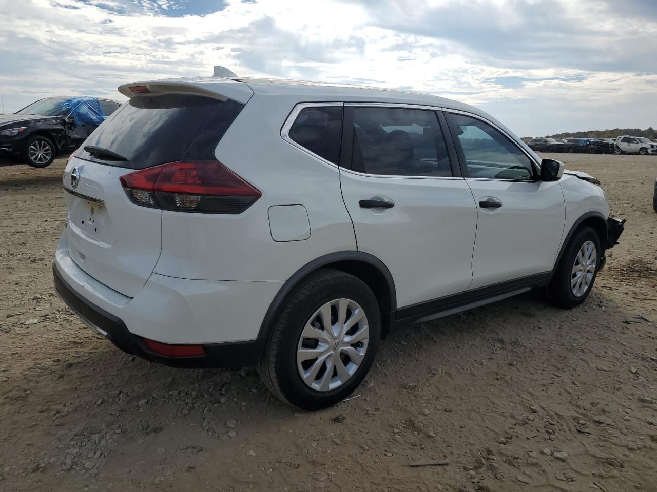 Изображение 3 2020 NISSAN ROGUE S 2020 с VIN JN8AT2MT2LW012376