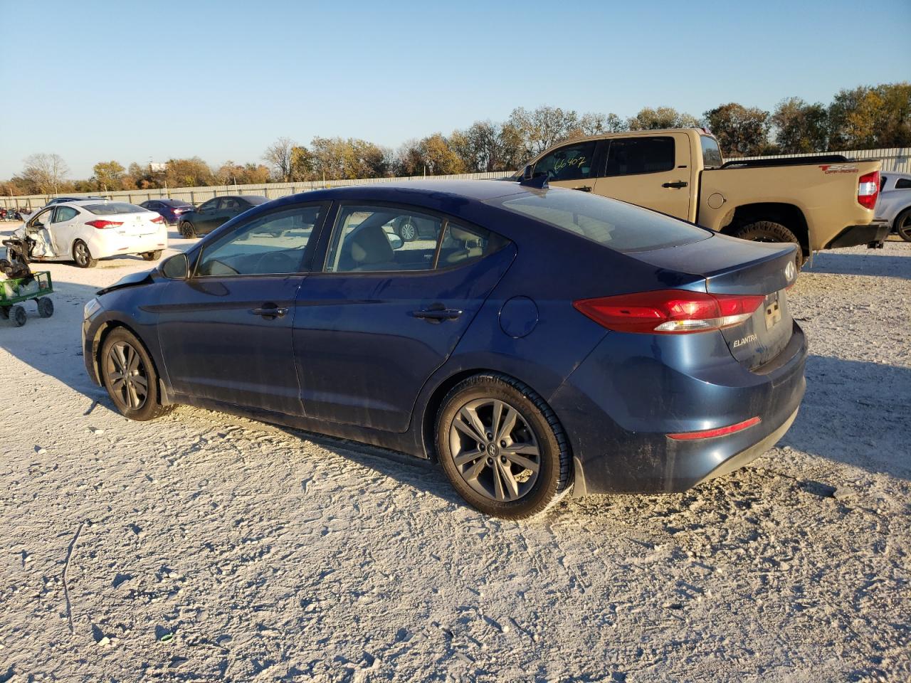 Obraz 2 z 2018 HYUNDAI ELANTRA SEL 2018 z VIN 5NPD84LF7JH359416