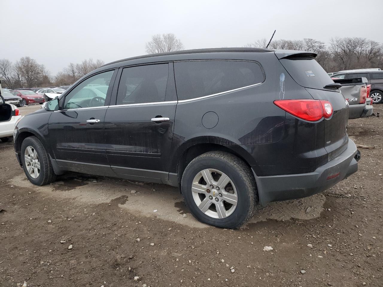 Изображение 2 2012 CHEVROLET TRAVERSE LT 2012 с VIN 1GNKVGED5CJ201784