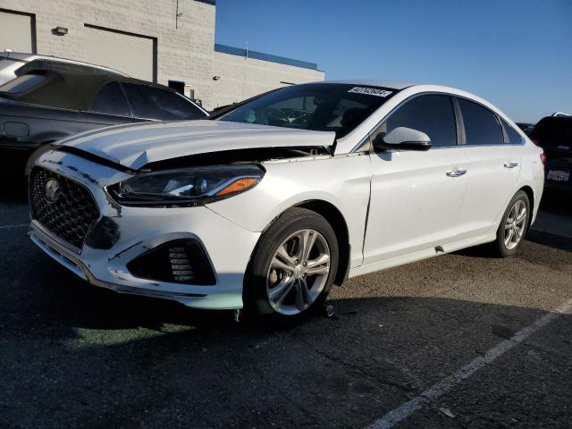 Obraz 1 z 2019 HYUNDAI SONATA LIMITED 2019 z VIN 5NPE34AF6KH736454