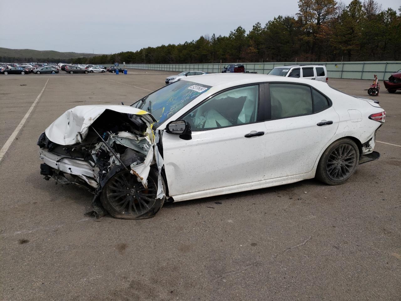 Изображение 1 2020 TOYOTA CAMRY SE 2020 с VIN 4T1G11AKXLU351332