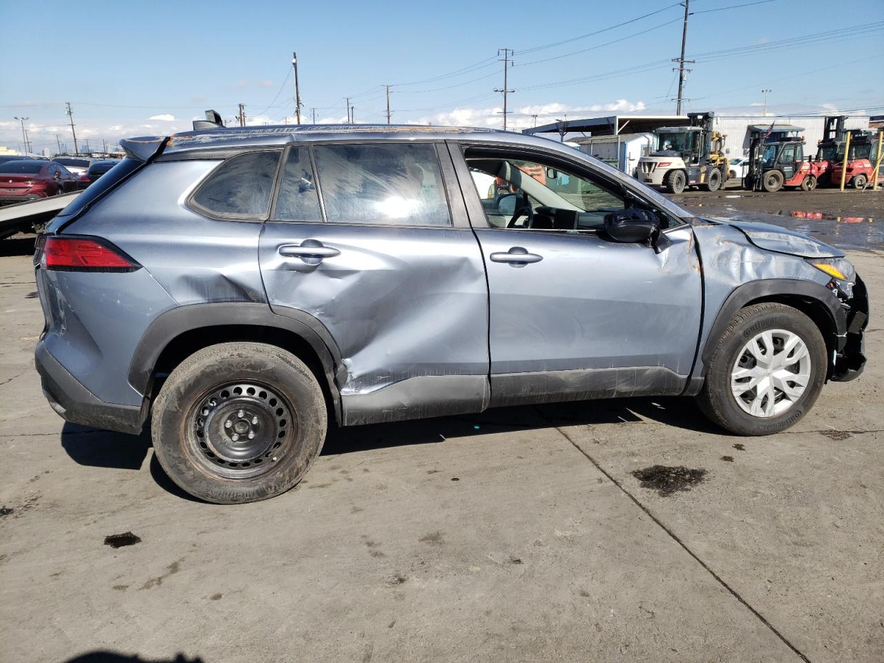 Image 3 of Toyota Corolla Cross L 2023 with VIN 7MUAAAAG0PV049215