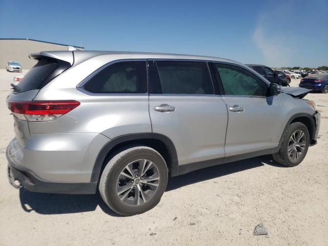 Obraz 3 z 2019 TOYOTA HIGHLANDER LE 2019 z VIN 5TDZZRFH8KS365931