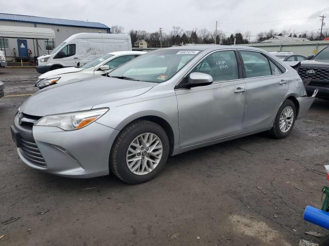 Obraz 1 z 2017 TOYOTA CAMRY LE 2017 z VIN 4T1BF1FK0HU703720