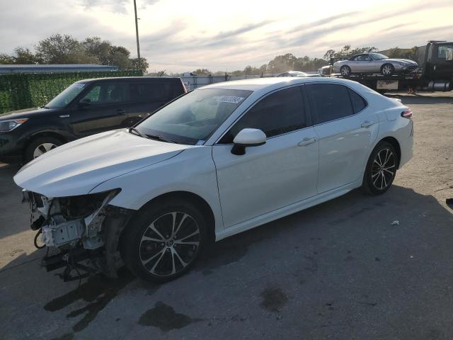 Image 1 of 2018 TOYOTA CAMRY L 2018 with VIN JTNB11HK8J3024673