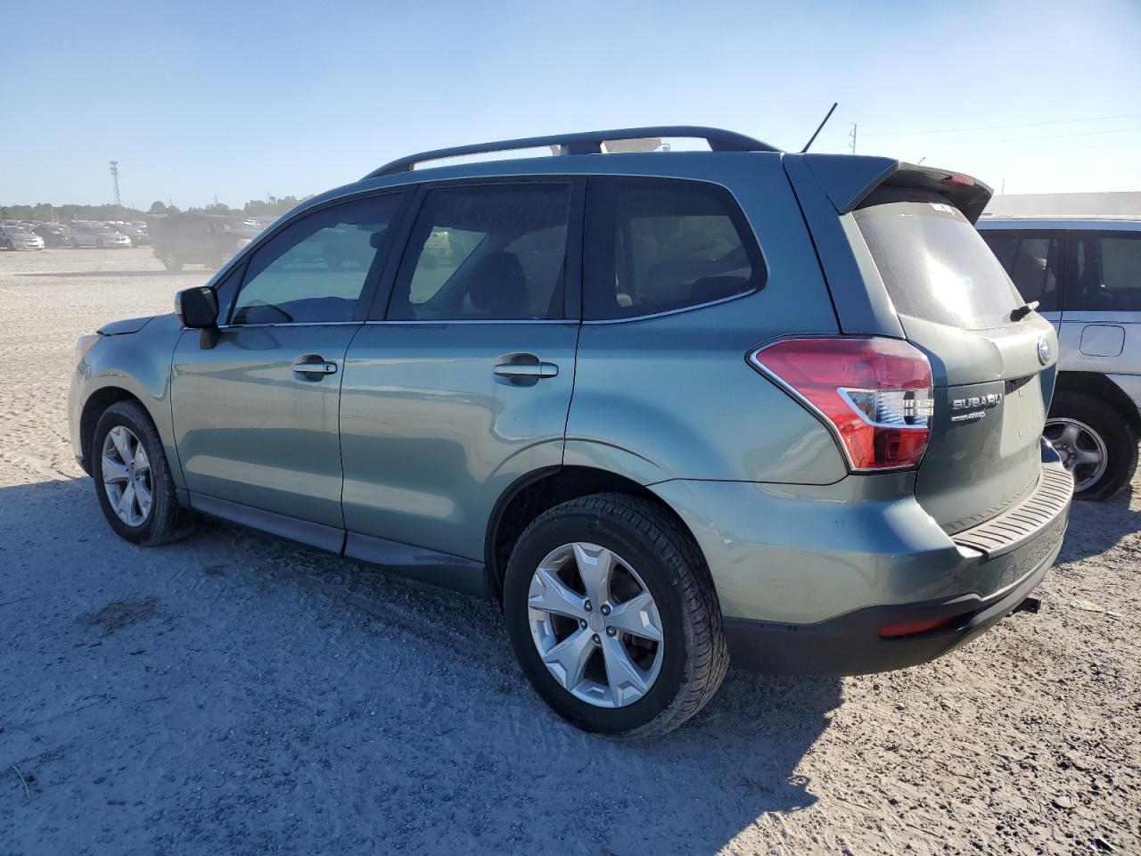 Image 2 of 2015 SUBARU FORESTER 2.5I LIMITED 2015 with VIN JF2SJAHC6FH428922