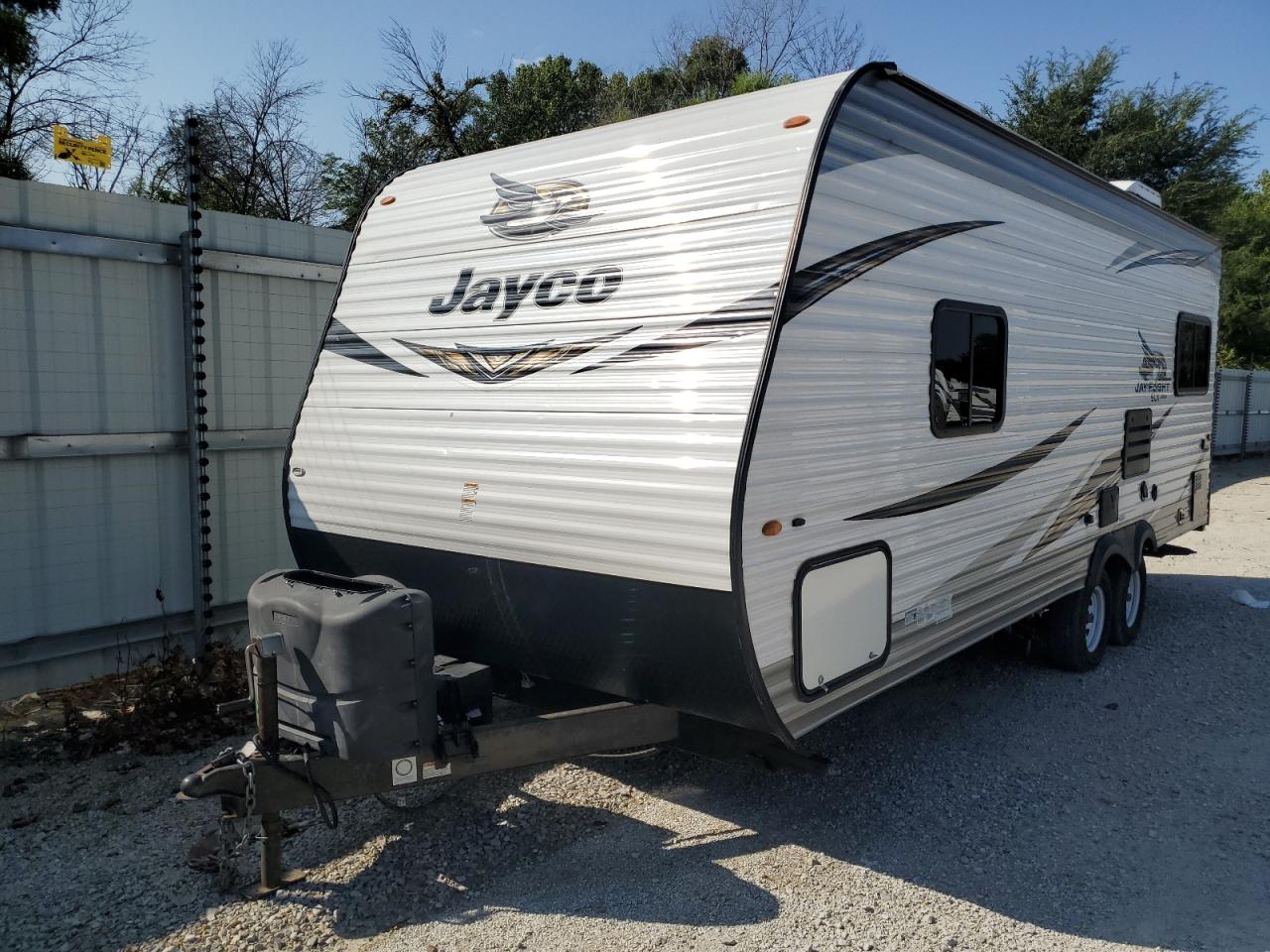 Изображение 2 2019 JAYCO JAYFLIGHT 2019 с VIN 1UJBJ0BL4K17Z0428