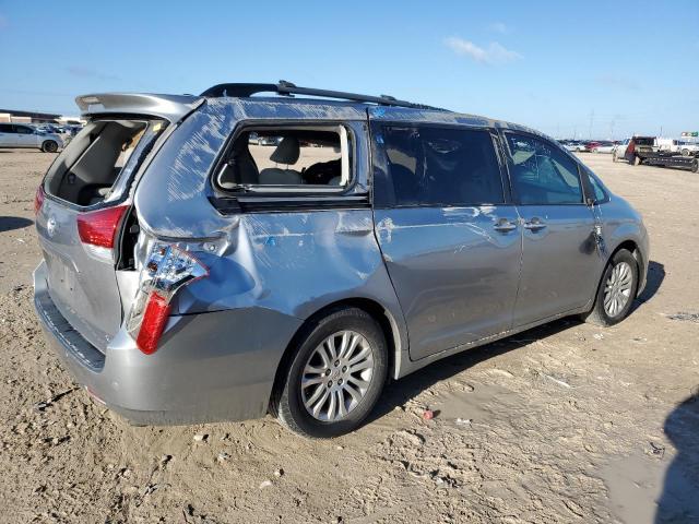 Image 3 of 2011 TOYOTA SIENNA XLE 2011 with VIN 5TDYK3DC2BS003551