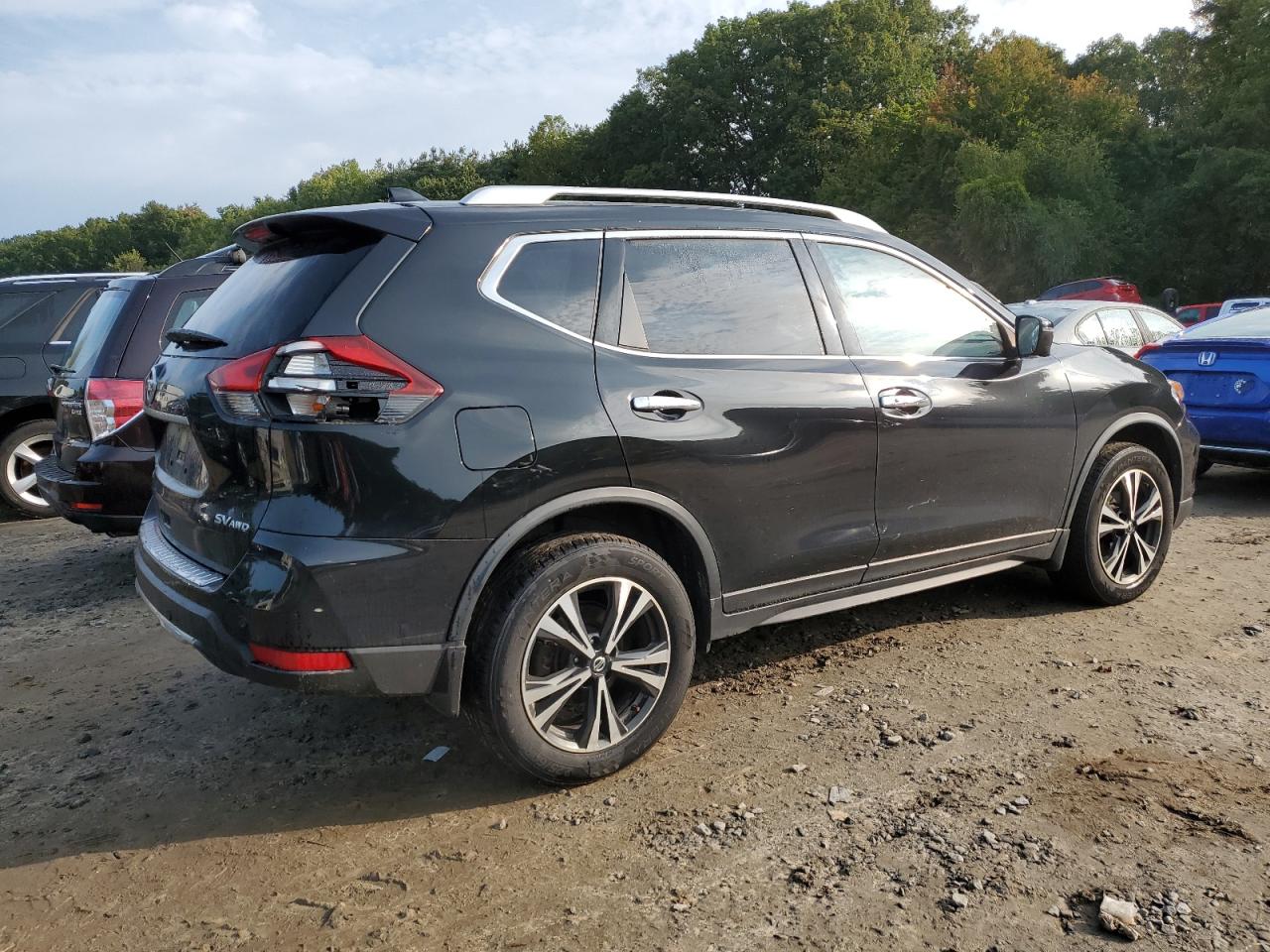 Изображение 3 2019 NISSAN ROGUE S 2019 с VIN JN8AT2MV2KW400658