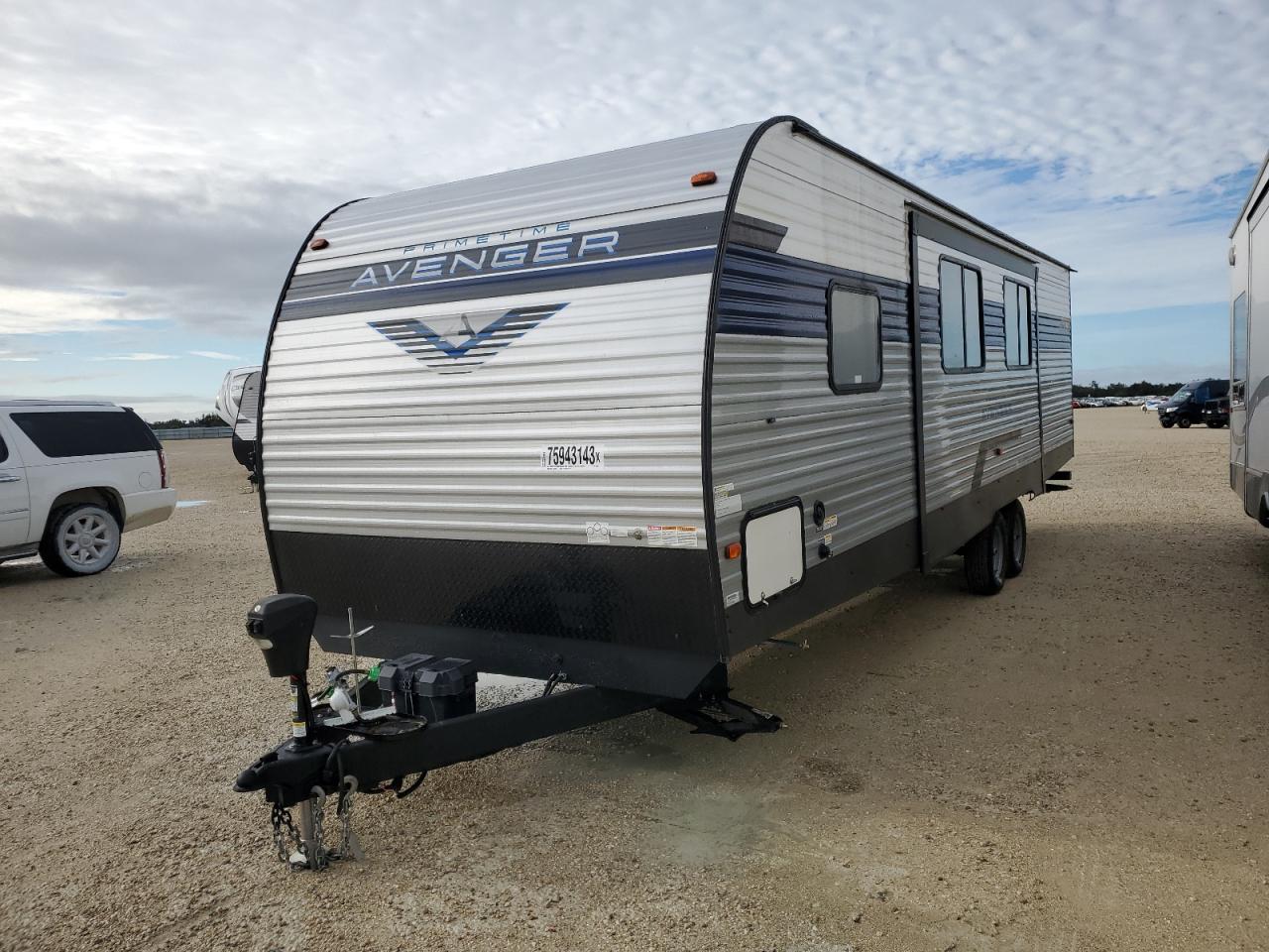 Image 2 of 2023 WILDWOOD AVENGER 2023 with VIN 5ZT2AVSB3PB935267