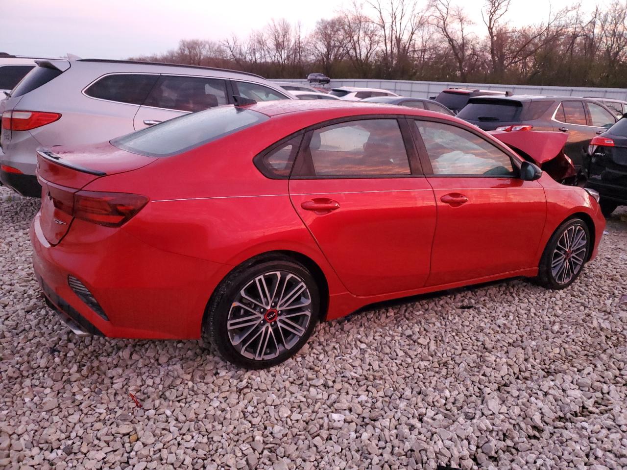 Изображение 3 2023 KIA FORTE GT 2023 с VIN 3KPF44AC1PE600476