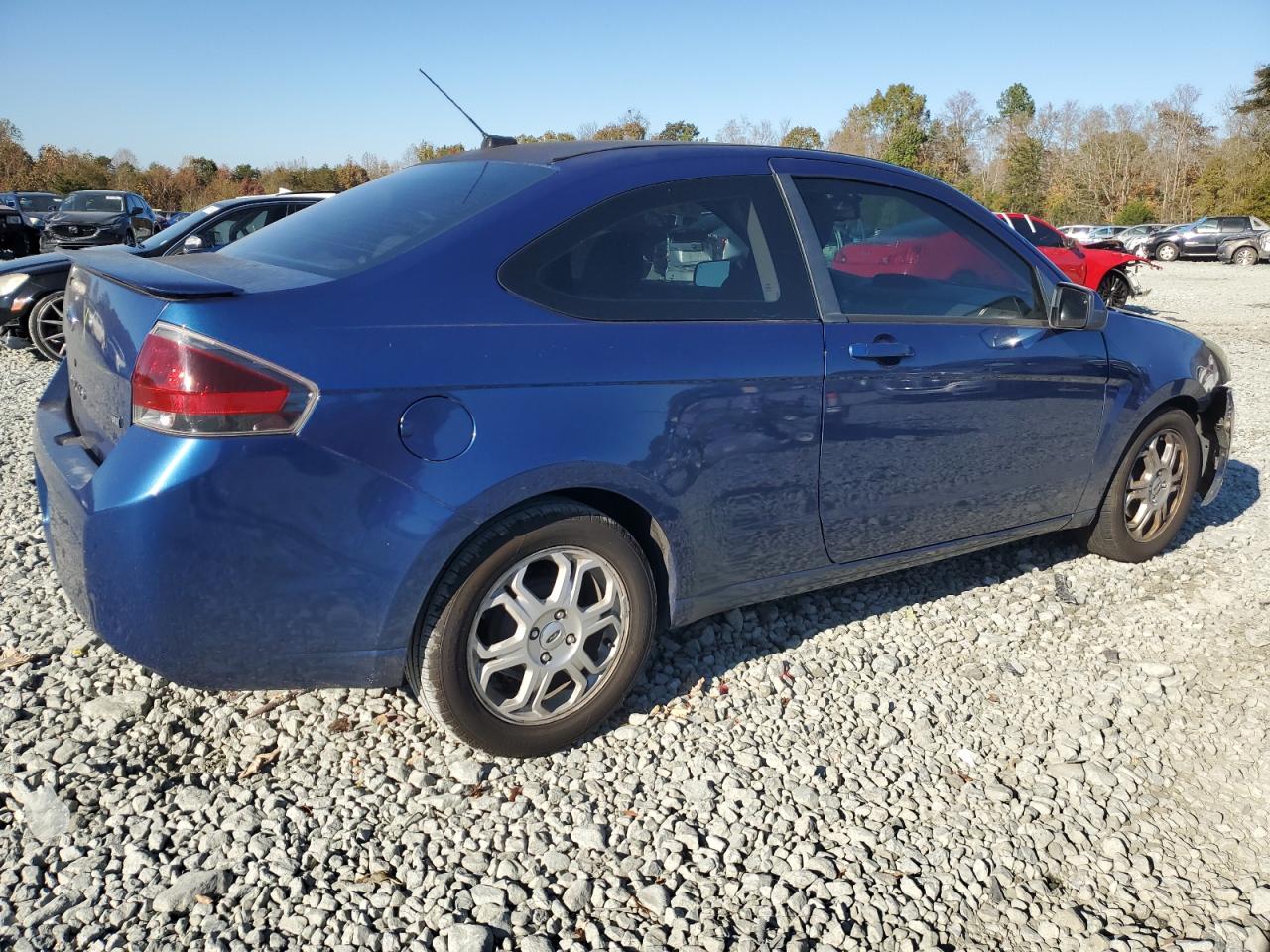 Изображение 3 2009 FORD FOCUS SE 2009 с VIN 1FAHP32N89W108505