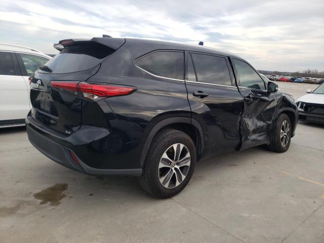 Image 3 of 2020 TOYOTA HIGHLANDER XLE 2020 with VIN 5TDGZRAH4LS500628