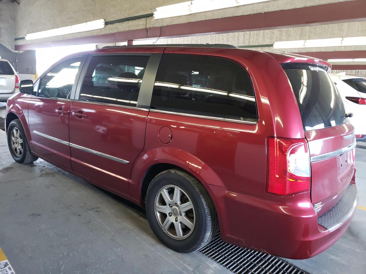Obraz 2 z 2011 CHRYSLER TOWN & COUNTRY TOURING 2011 z VIN 2A4RR5DGXBR675360