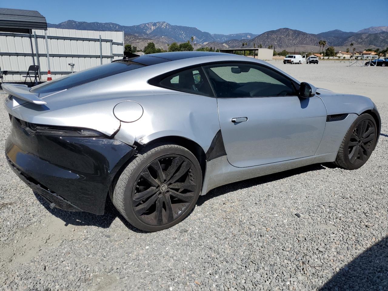 Image 3 of Jaguar F-Type 2019 with VIN SAJDD1GX6KCK62283