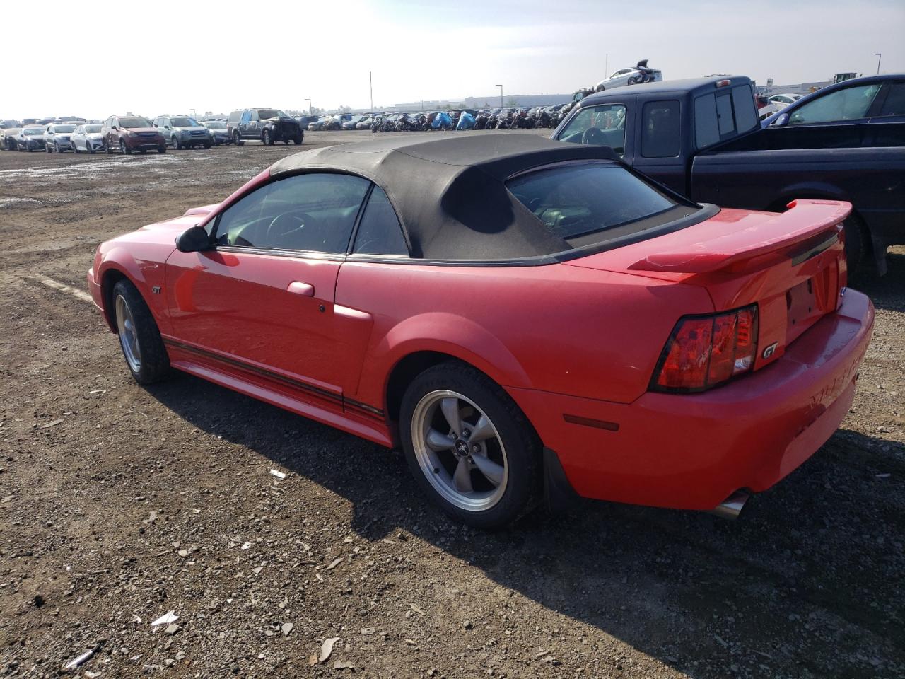 Image 2 of 2011 FORD MUSTANG GT 2011 with VIN 1FAFP45X02F178242