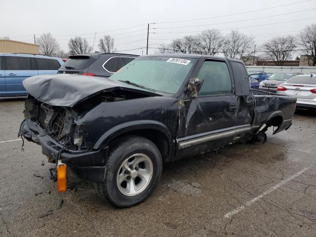 Image 1 of 2001 CHEVROLET S TRUCK S10 2001 with VIN 1GCCS195018143352