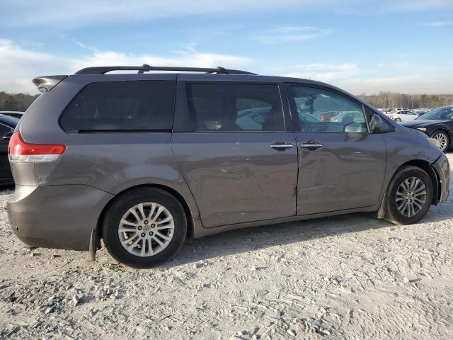 Image 3 of 2013 TOYOTA SIENNA XLE 2013 with VIN 5TDYK3DC5DS329914