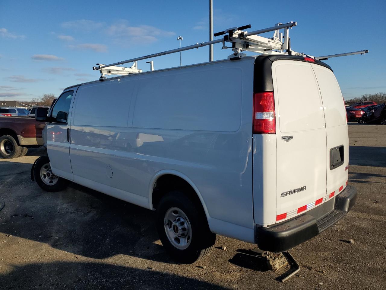 Image 2 of 2023 GMC SAVANA G2500 2023 with VIN 1GTW7BFP5P1103103