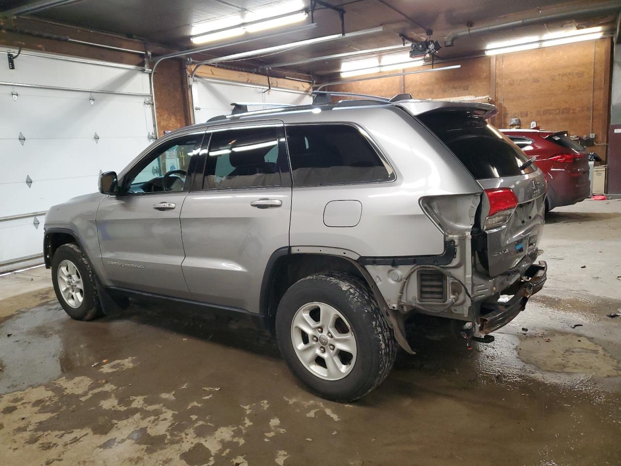 Image 2 of 2015 JEEP GRAND CHEROKEE LAREDO 2015 with VIN 1C4RJFAG2FC828769