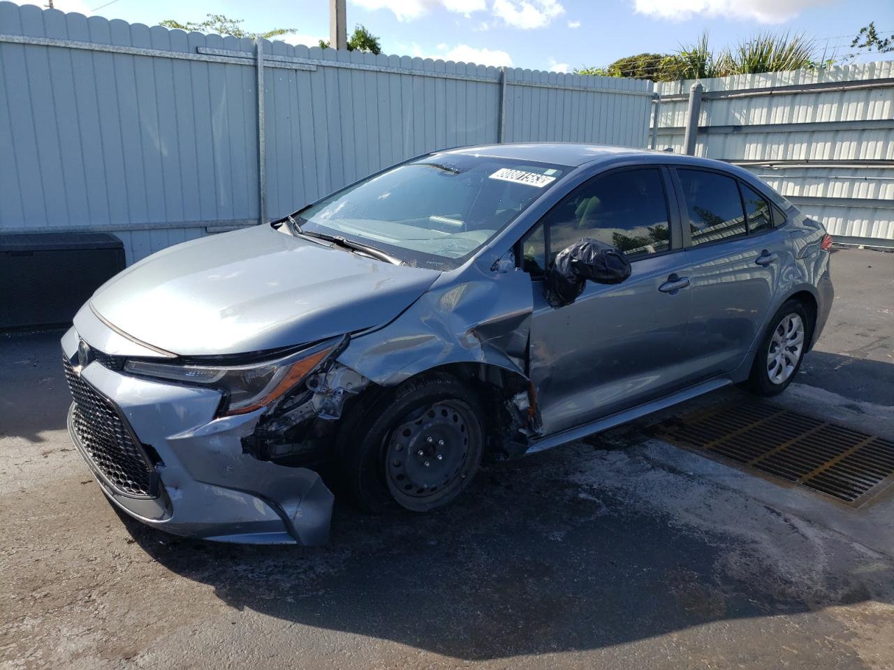 Изображение 1 2021 TOYOTA COROLLA LE 2021 с VIN JTDEPMAE6MJ124230