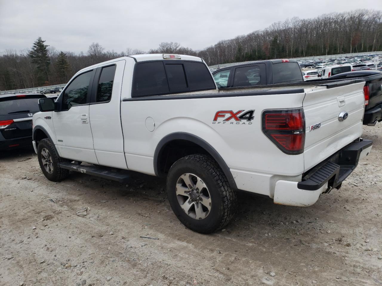 Image 2 of 2014 FORD F150 SUPER CAB 2014 with VIN 1FTFX1ET3EFA47798